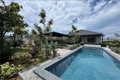 Huay Yai, Panalee Banna Village, New Modern House for Sale