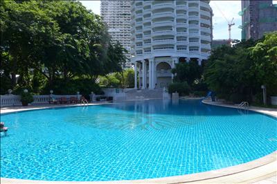 Wongamat Park Beach Condo for Sale Absolute Beachfront